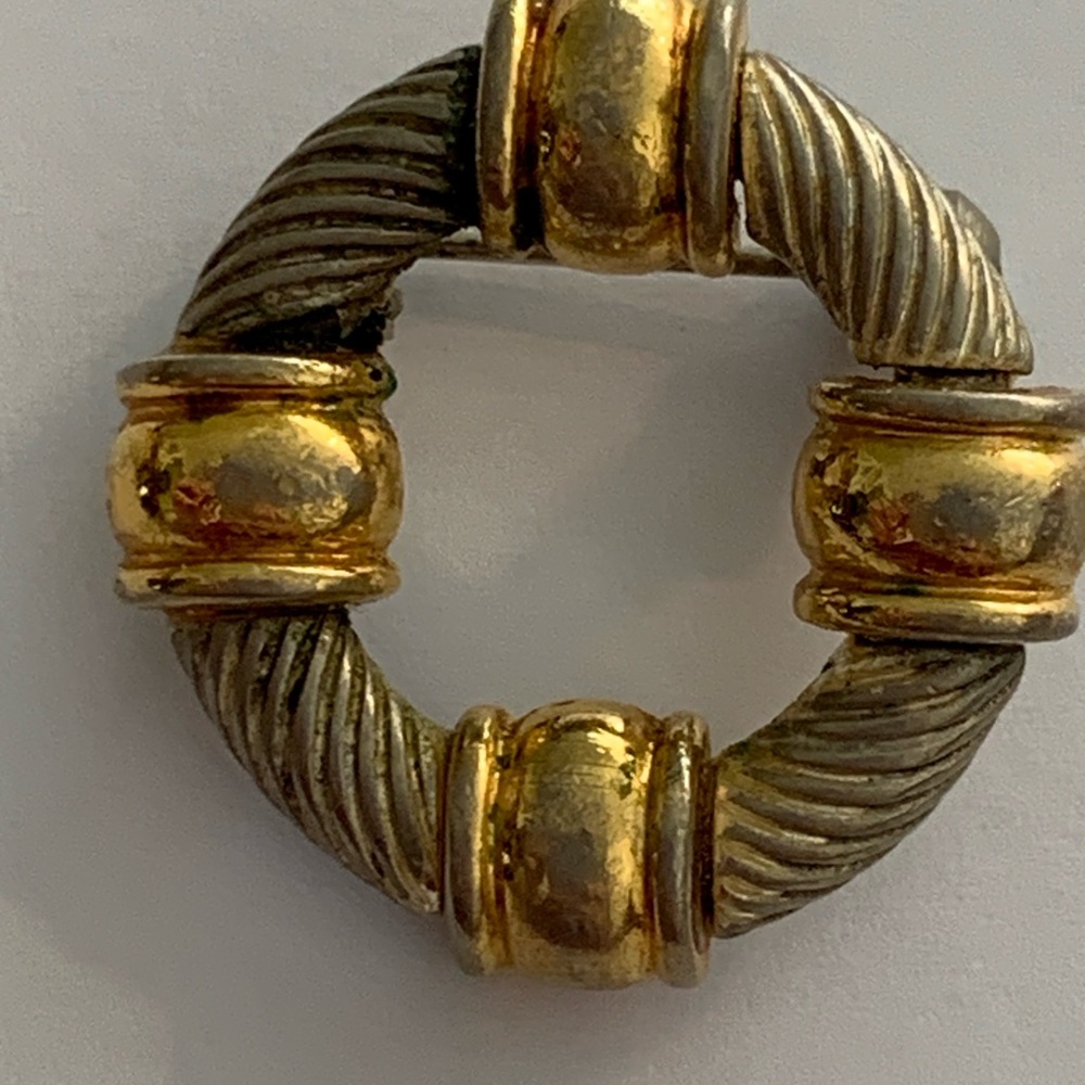 Vintage Anne Klein life preserver brooch.